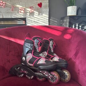 Kids k2 charm Roller Skates with Pink and Black Design adjustable size 11-2